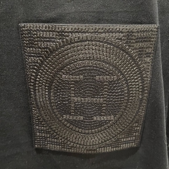 NWT Hermes Embroidered pocket t-shirt Short Sleeve Tee Shirt Black US 6 S - Picture 9 of 10